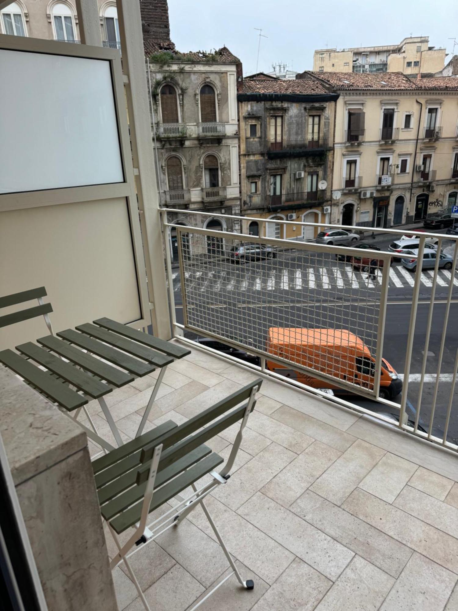Dimora Dei Vespri 1 Hotel Catania Exterior photo